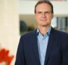 Auf dem Bild zu sehen ist Dr. Alexander Horn, Geschäftsführer des Pharmaunternehmens Lilly Deutschland, Österreich, Schweiz.