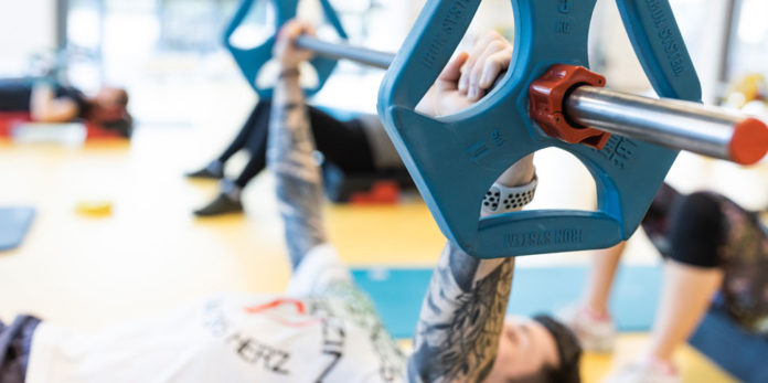 Sport: Mitarbeiter des Helios Klinikums Leipzig trainieren im klinikeigenen Fitness-Studio Foto